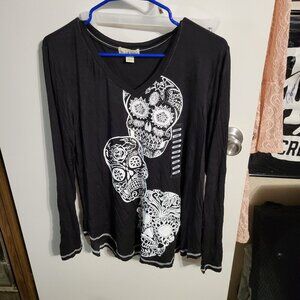 NWOT ONE WORLD LIVE AND LET LIVE SUGAR SKULL TOP SZ L